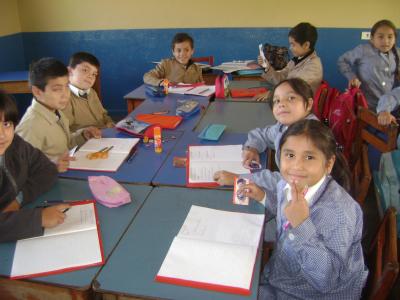 Alumnos trabajando en el proyecto